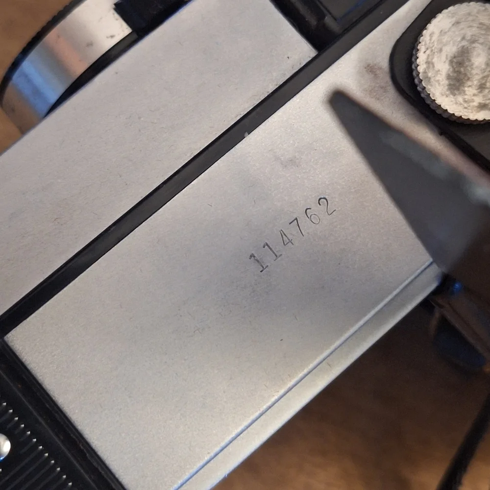 Kodak Instamatic 804 Vintage Film Camera With Hard Shell Case 1965-1970 Untested